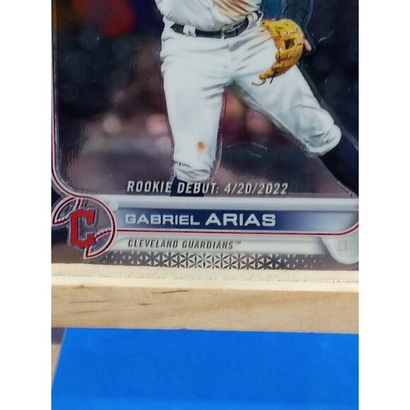 2022 Topps Chrome Update Series - Rookie Debut Gabriel Arias #USC14 (RC) - Picture 7 of 9
